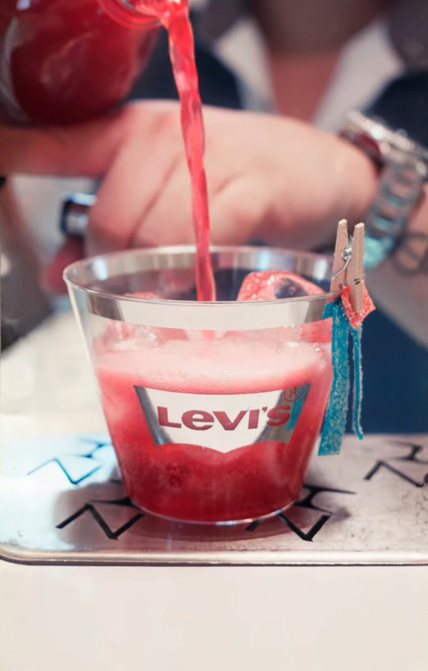 Levi's